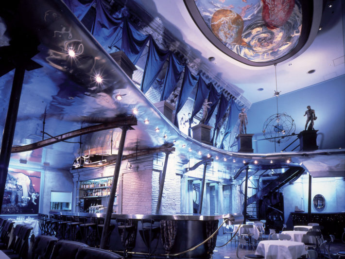 Nigel Coates, Caffè Bongo, Tokyo, 1986. Photo: Edward Valentine Hames.