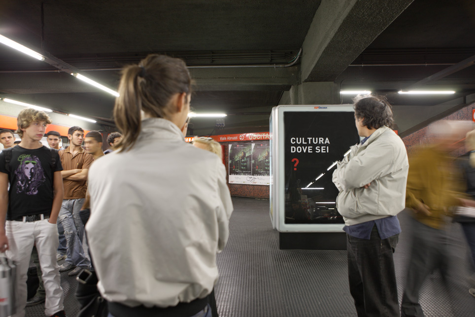 Alfredo Jaar, Questions Questions, 2008.