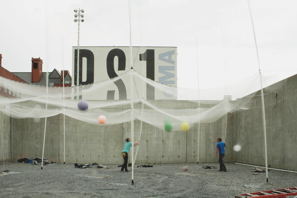 Solid Objectives - Idenburg Liu, Pole Dance, 2010. MoMA PS1, New York. Moke-up. Courtesy: SO-IL