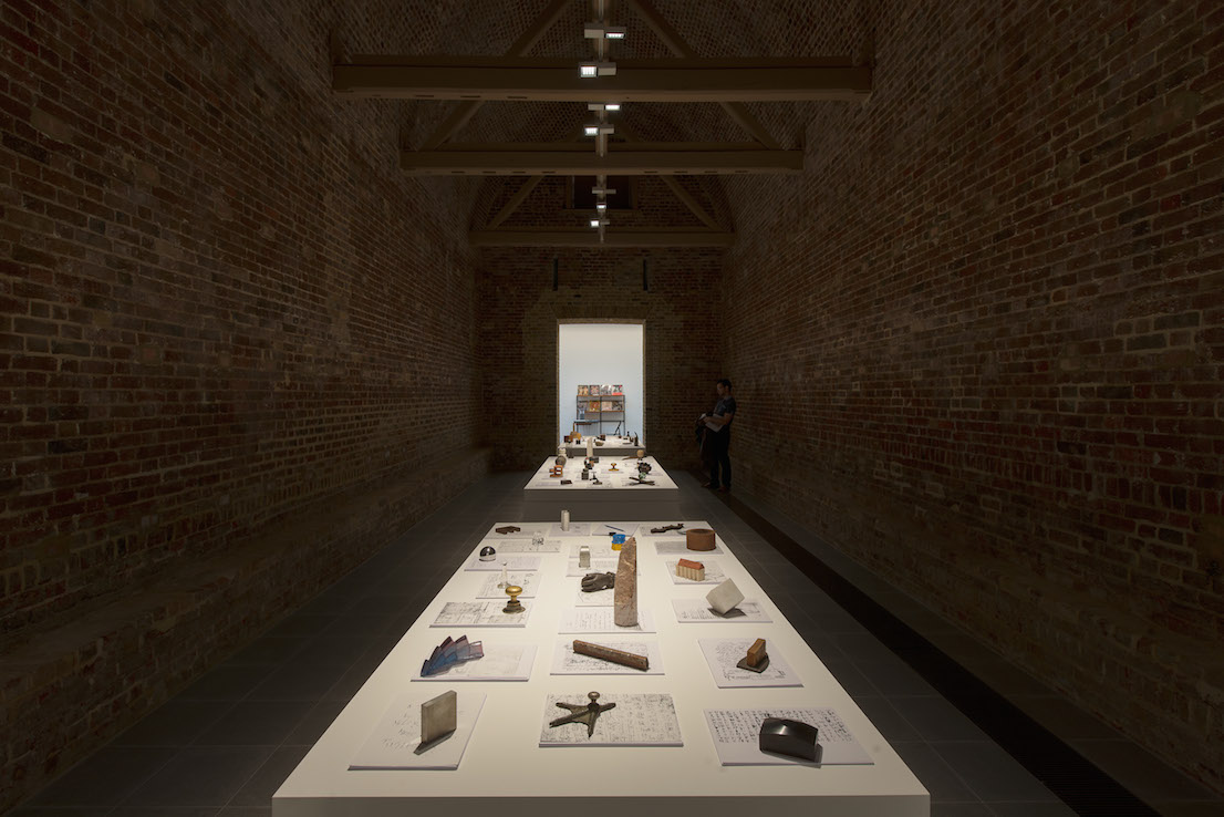 Design is a State of Mind, di Martino Gamper, Serpentine Gallery.