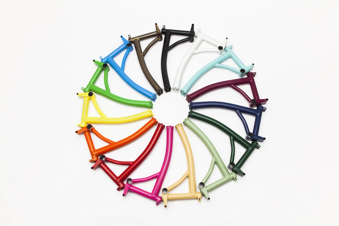 Bikingdays, da 3 anni riferimento milanese per Brompton, approfitta della Milano Design Week per lanciare il nuovo negozio Brompton Junction, il sesto del mondo con licenza esclusiva, dopo Kobe, Amsterdam, Amburgo, Shanghai e Londra.