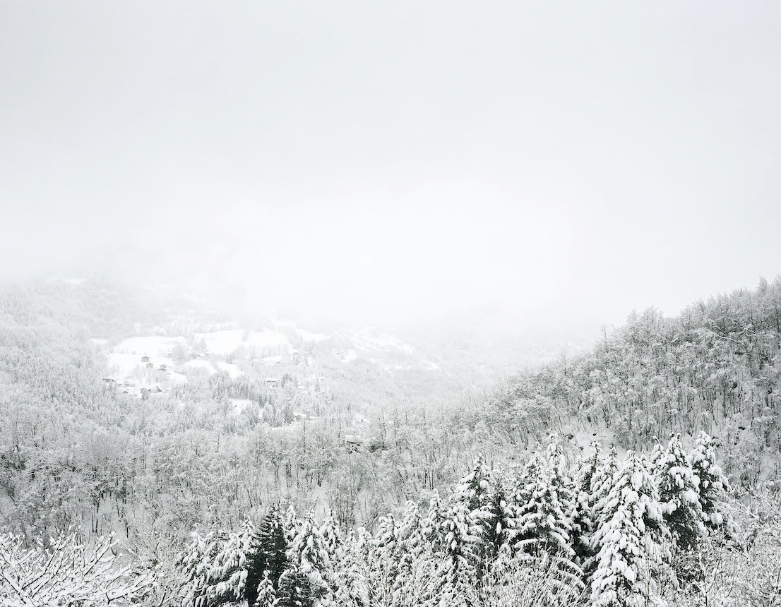 Axel Hütte Fanano, Italia dalla serie New Mountains, 2013.