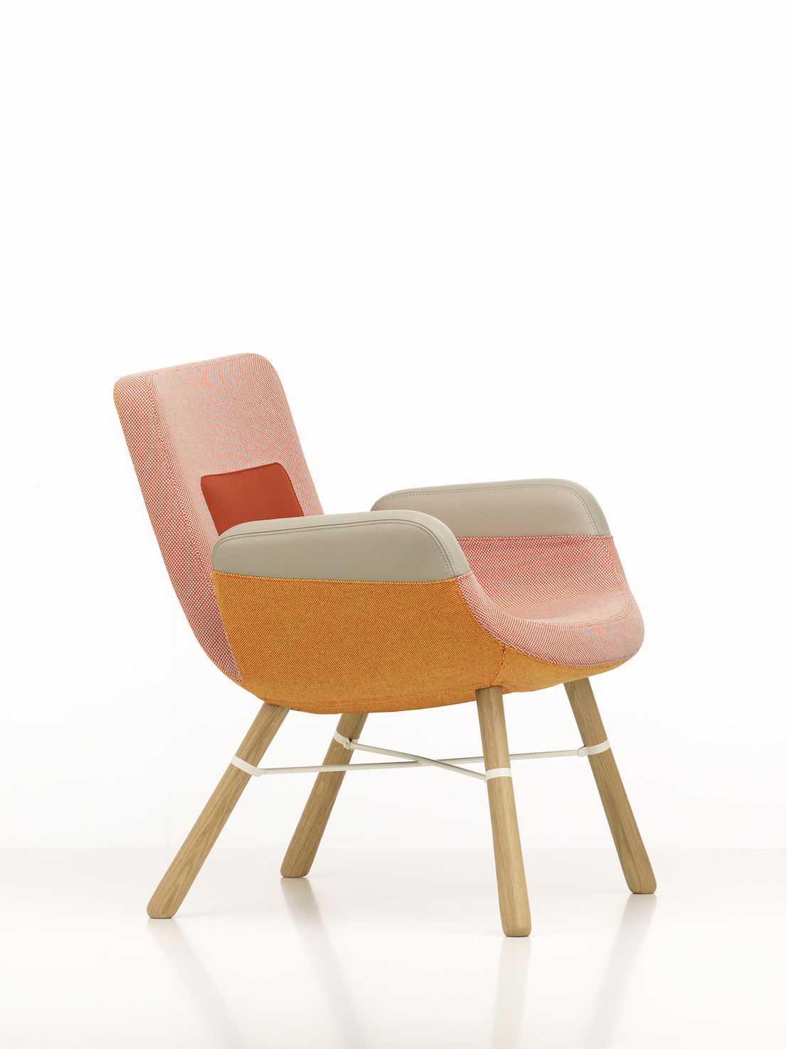 East River Chair, design di Hella Jongerius per Vitra