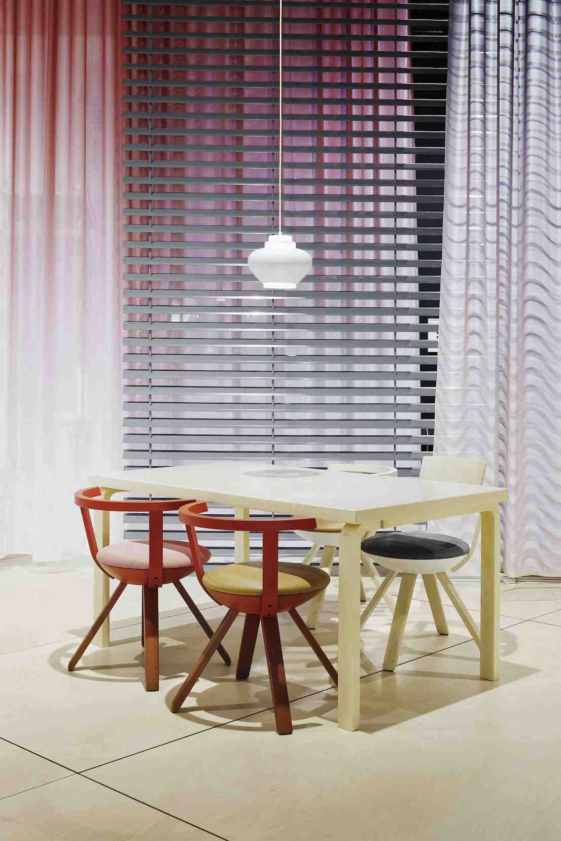 Rival Chair, design di Konstantin Grcic per Artek