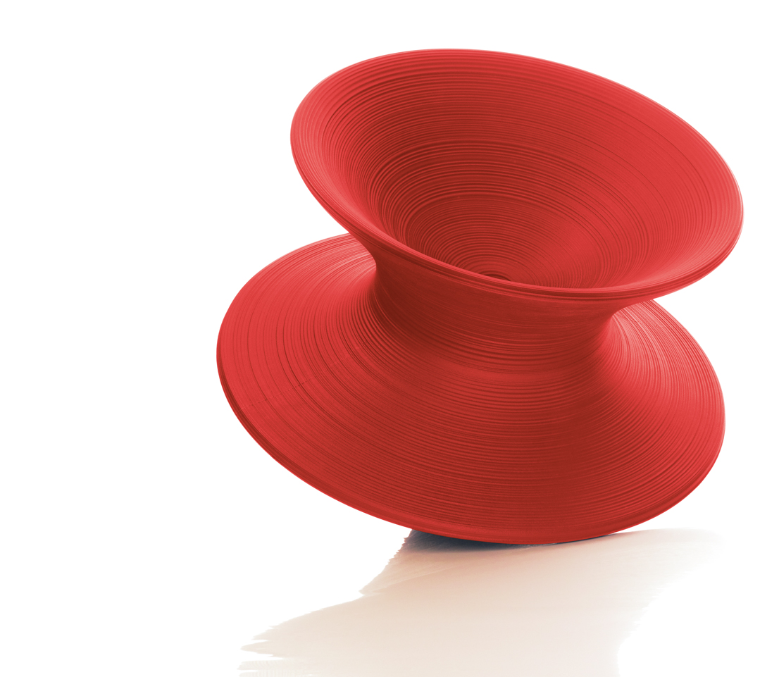Spun Chair, design di Thomas Heatherwick per Magis.
