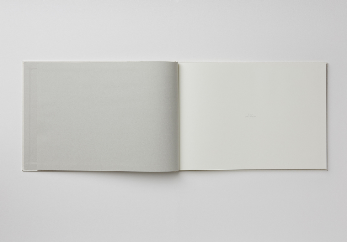 SALT, libro pubblicato dalla fotografa australiana Emma Phillips alla fine del 2013
