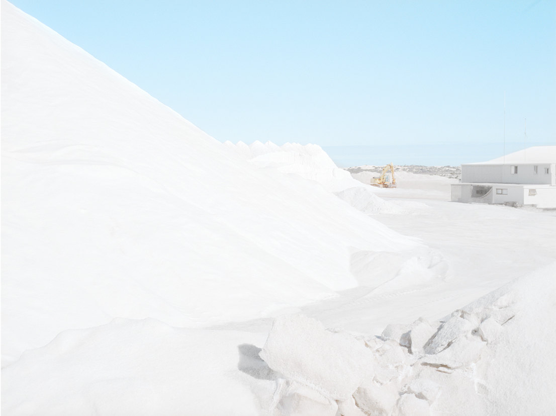SALT, libro pubblicato dalla fotografa australiana Emma Phillips alla fine del 2013