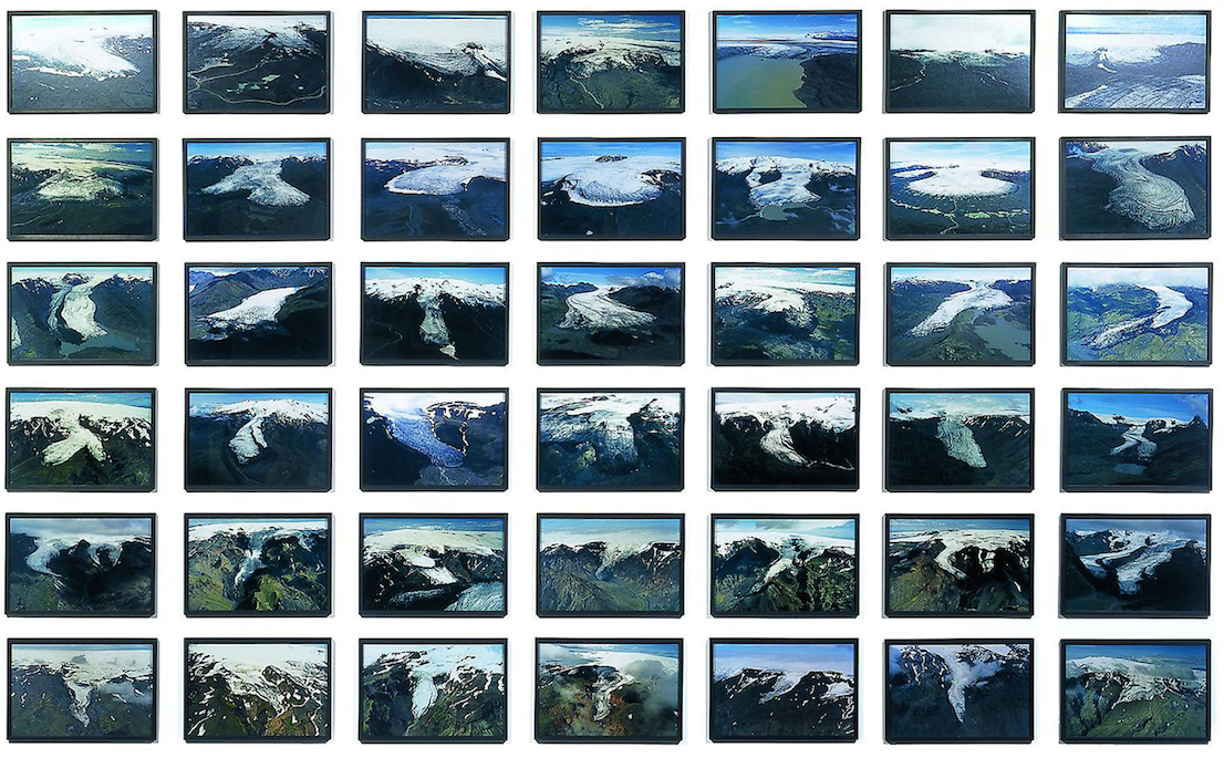 Olafur Eliasson, The glacier series (1999), 42 fotografie a colori. Courtesy of Tanya Bonakdar Gallery.