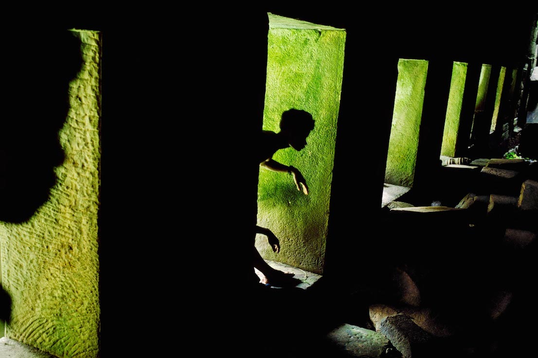 Giochi di ombre, Preah Khan, Angkor, Cambodia, 1999
