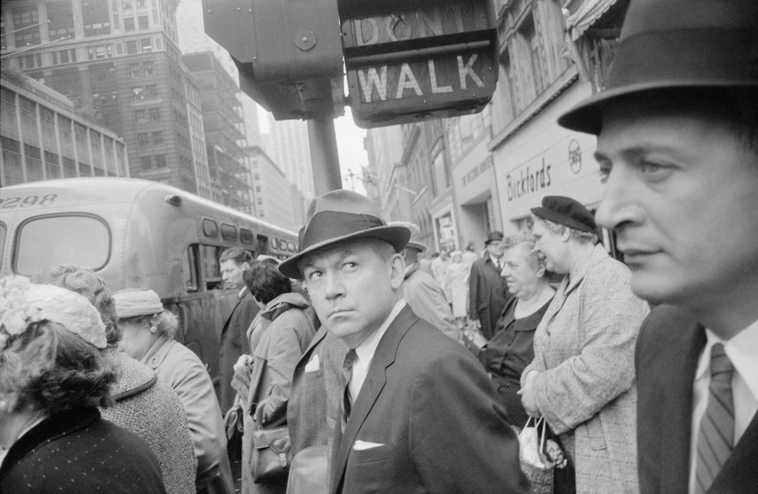 New York, 1962. Garry Winogrand. The Garry Winogrand Archive, Center for Creative Photography, The University of Arizona. © The Estate of Garry Winogrand, courtesy Fraenkel Gallery, San Francisco.