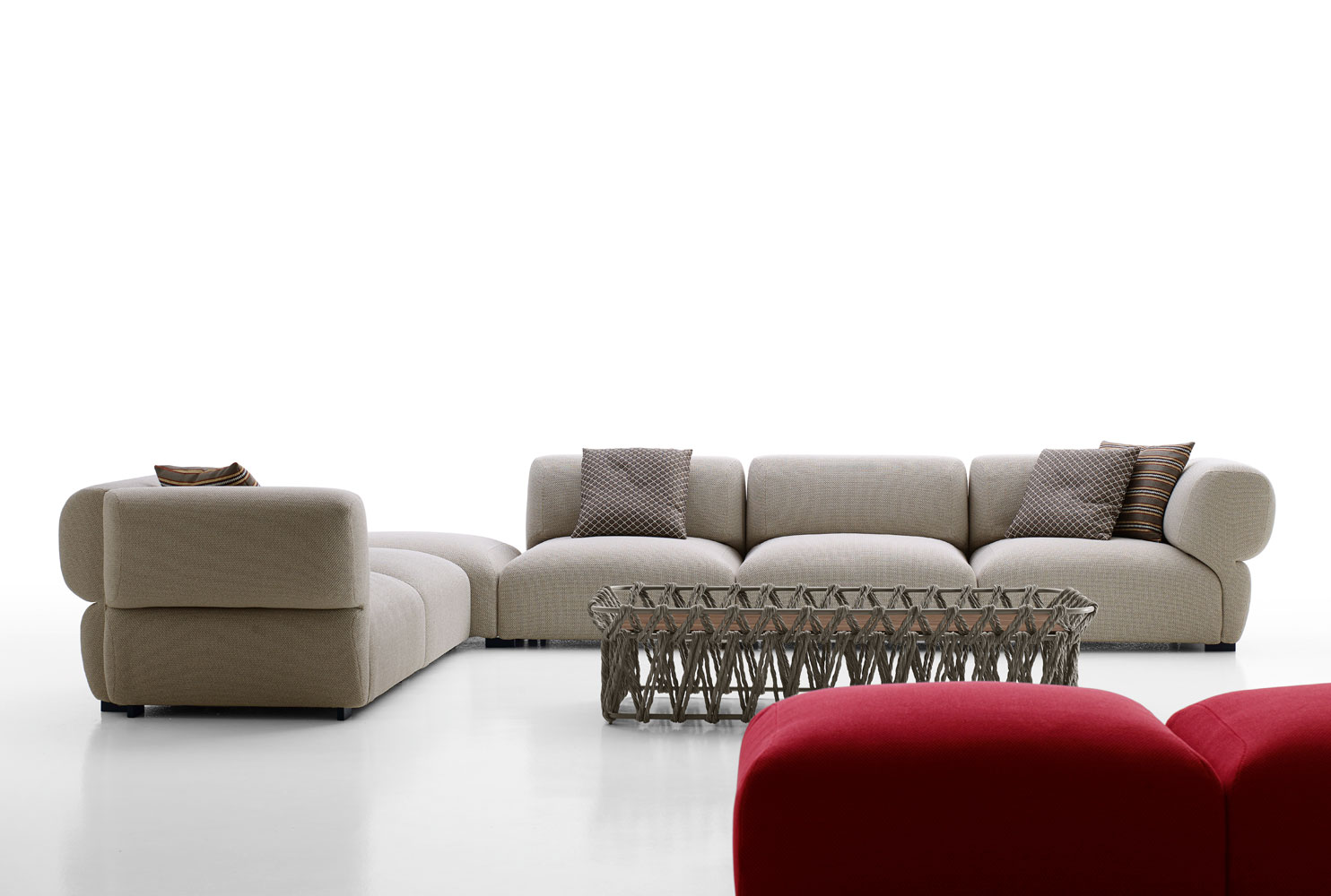 Butterfly, design di Patricia Urquiola per B&B Italia.