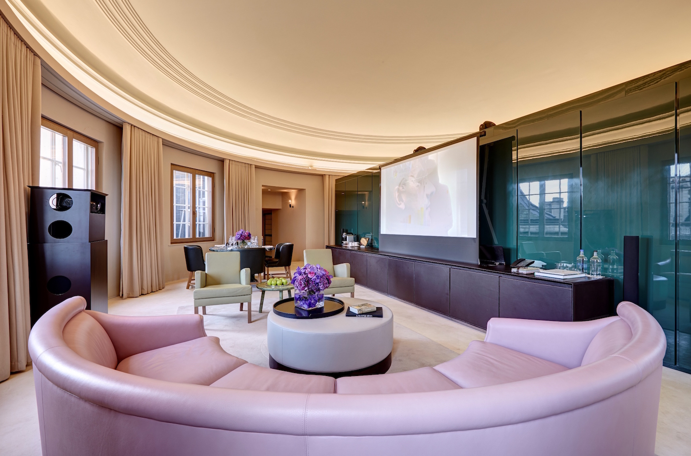 Hotel Café Royal, Londra