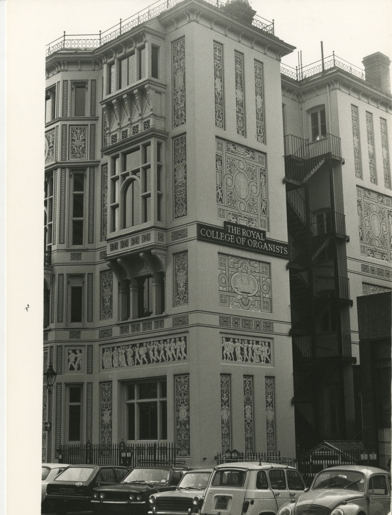 Vico Magistretti, Londra, 1980.