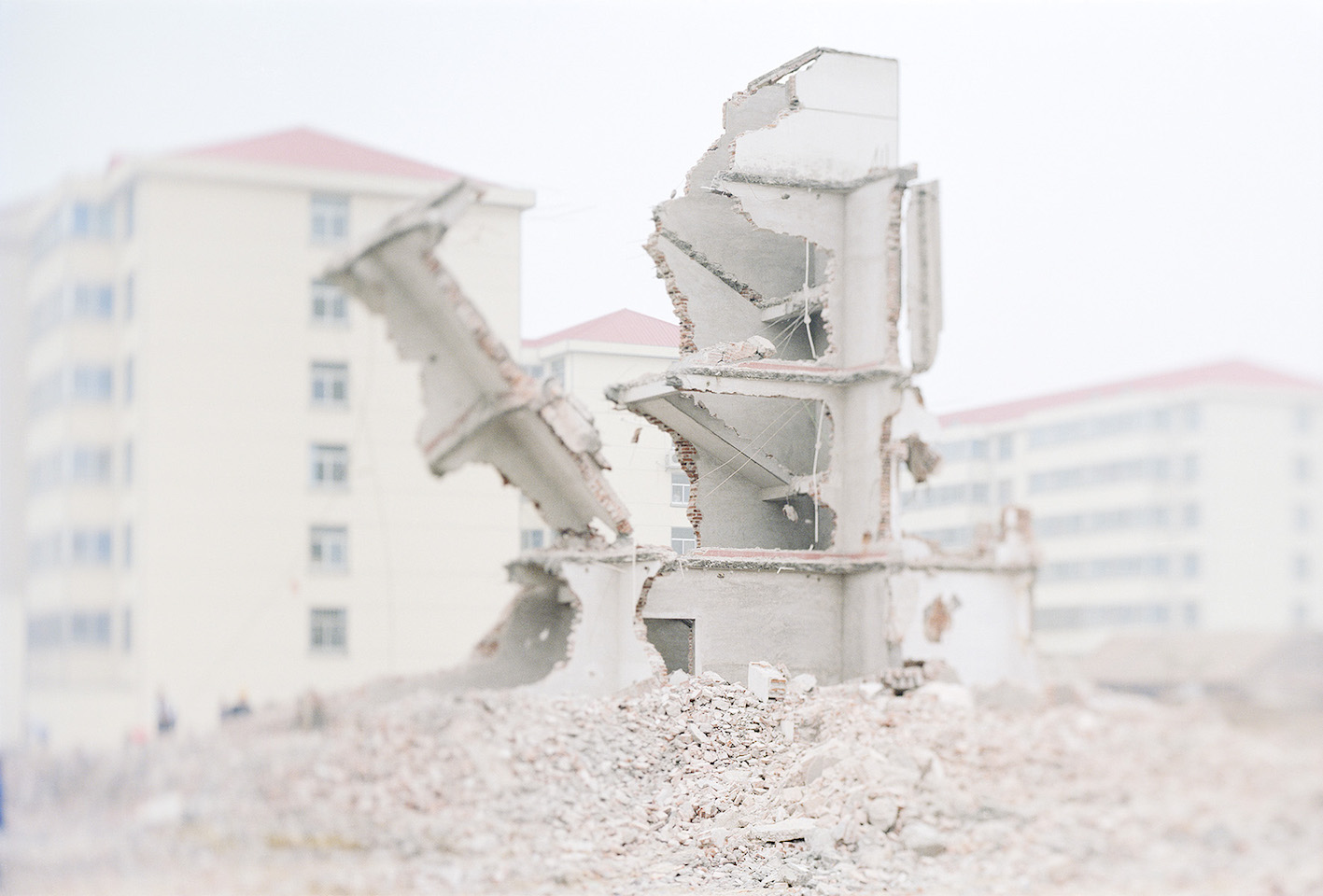 © Olivo Barbieri, Linyi, China, 2001.