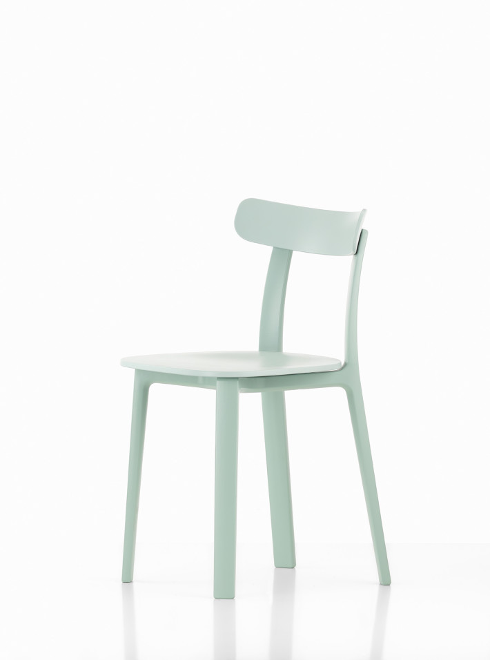 All Plastic Chair di Jasper Morrison per Vitra.