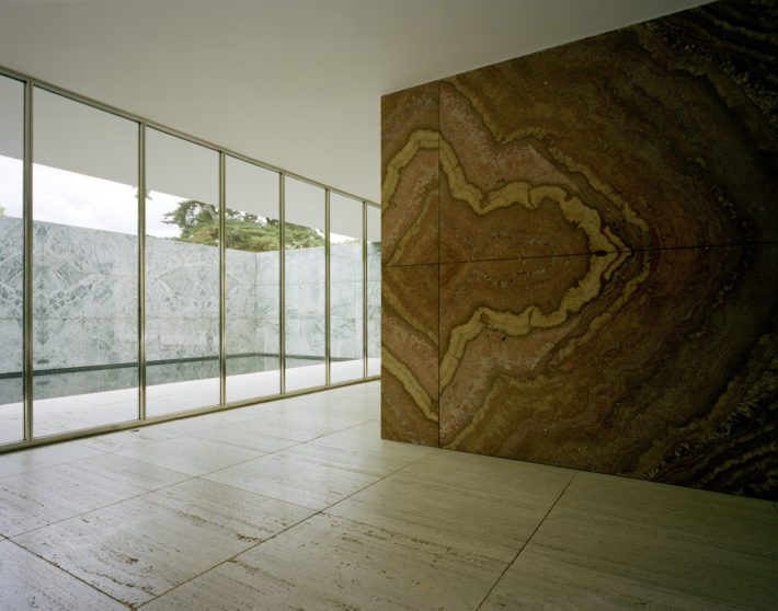 Mies van der Rohe, Barcelona Pavilion, Barcelona, Spagna, 2013. © Armin Link. 