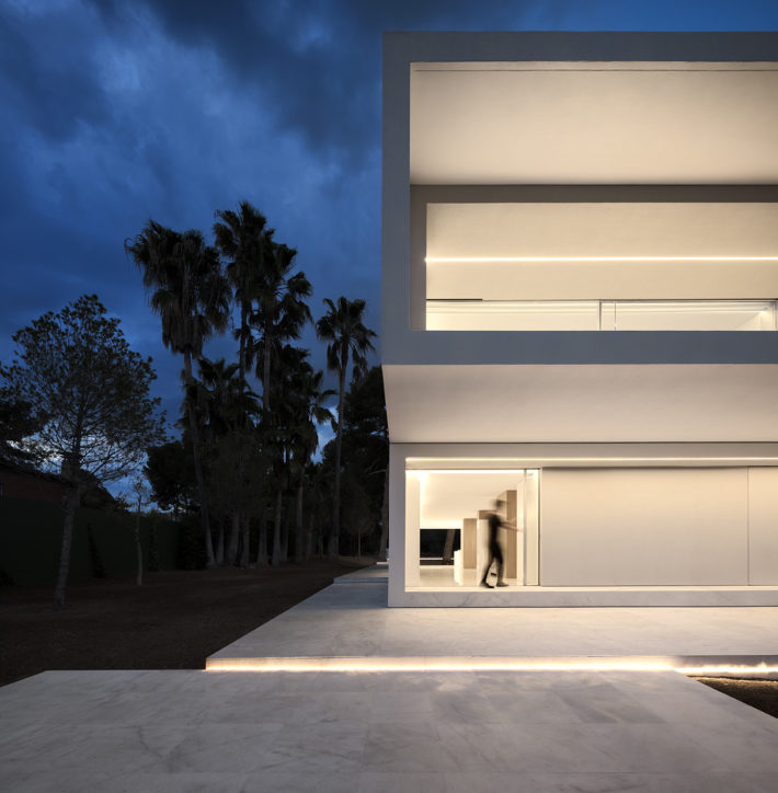 Casa entre la pinada, Paterna. Fran Silvestre Arquitectos.