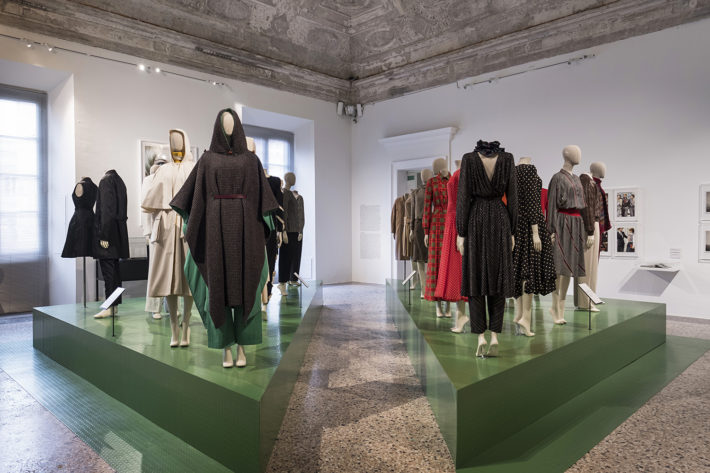 Italiana. L'Italia vista dalla moda 1971-2001, Palazzo Reale, Milano, 2018.