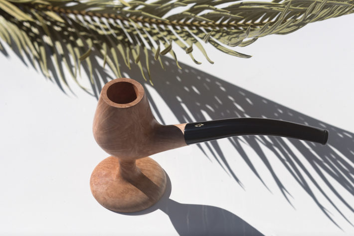 Radica Chic pipe, Savinelli, 2015.