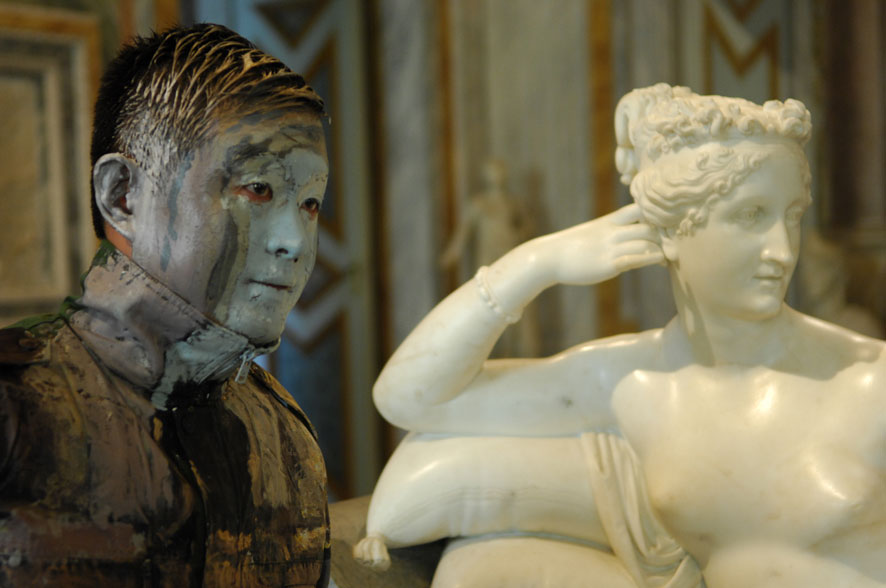 Liu Bolin