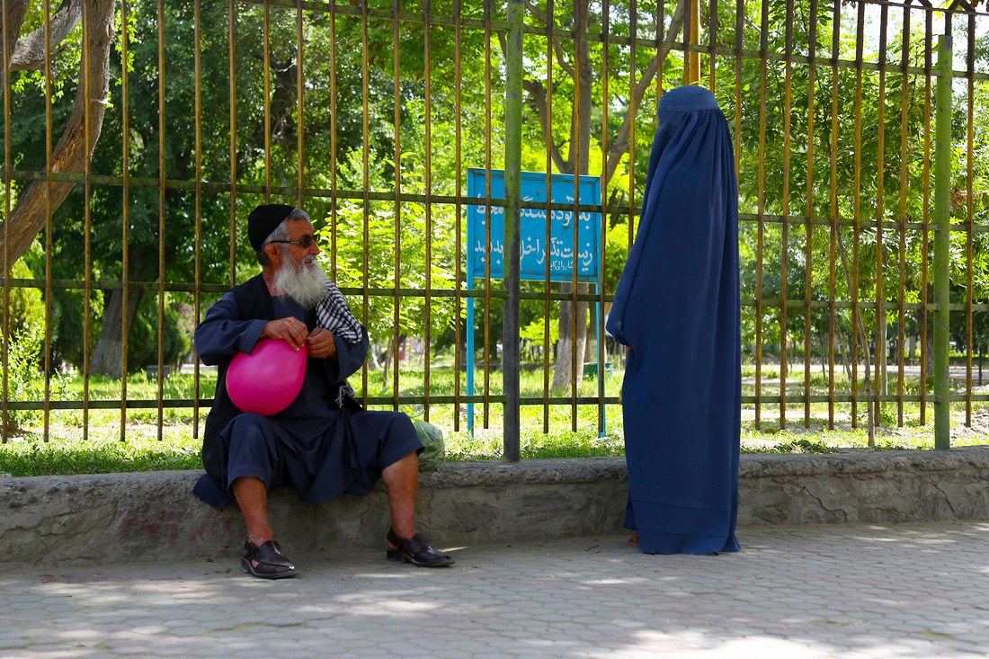 Yazmany Alboreda, Monday Morning, Kabul, 2013