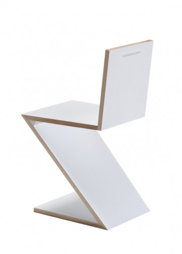 Zig-Zag, design di Gerrit Rietveld per Cassina