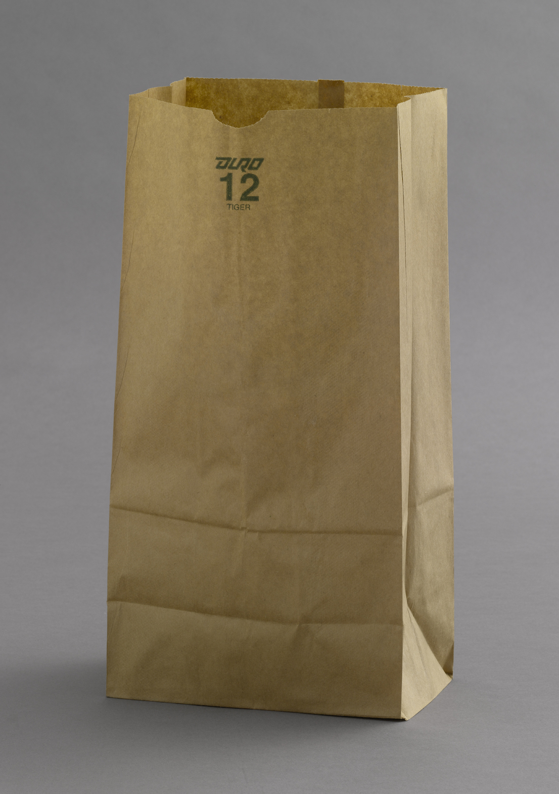 Designing Modern Women 1890–1990, MOMA
