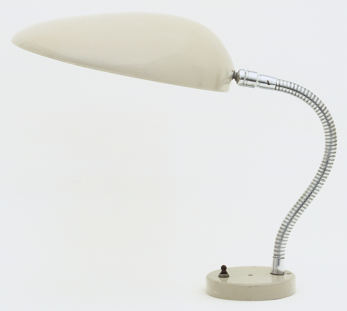 Designing Modern Women 1890–1990, MOMA