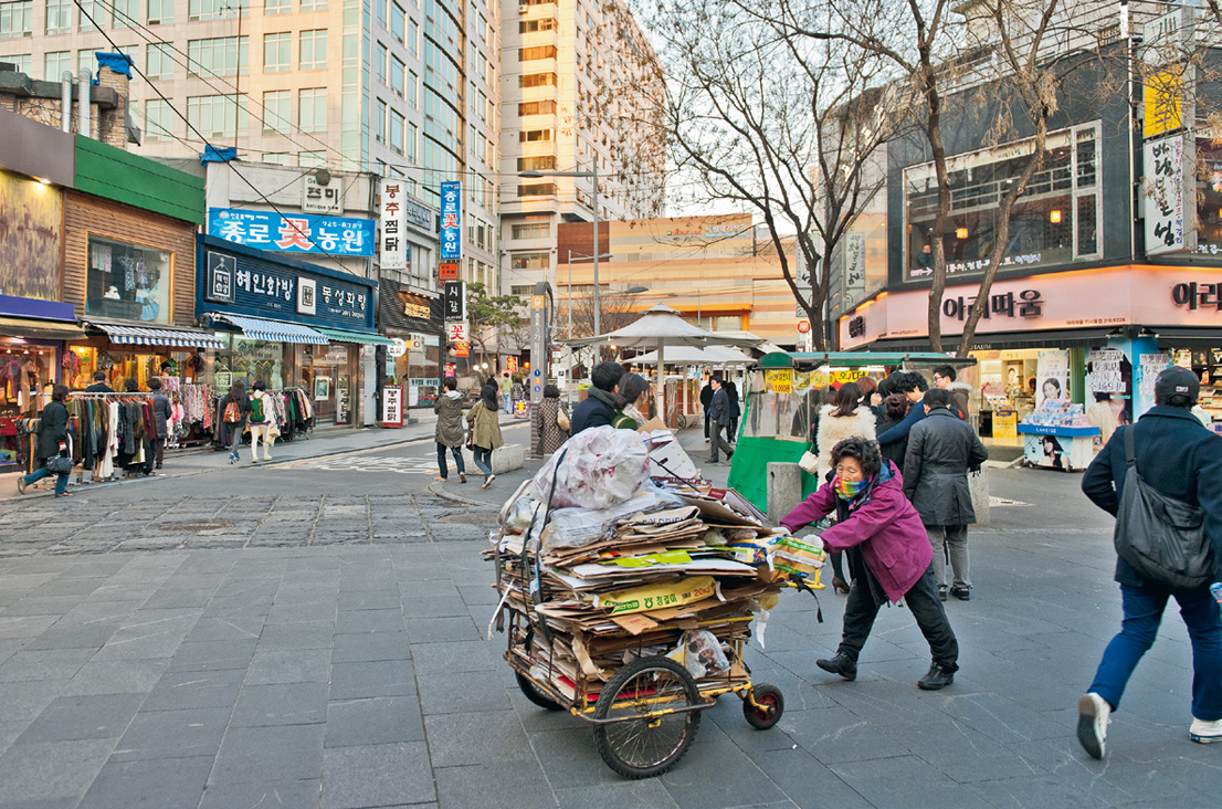 Paper collector in Insa-dong