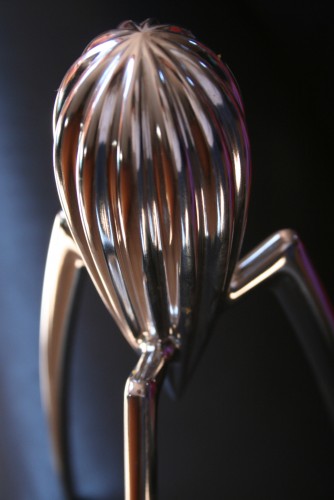 Juicy Salif, designdi Philippe Starck per Alessi