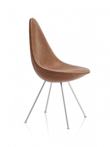 Drop Chair, design di Arne Jacobsen.