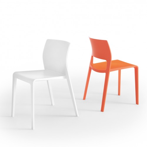 Juno, design di James Irvine, per Arper