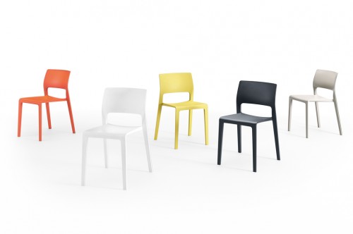 Juno, design di James Irvine, per Arper