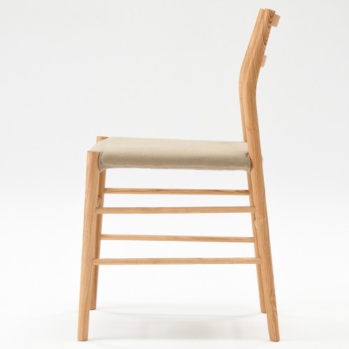 Ultra Light Chair, Studio Irvine, per Muji, 2013.