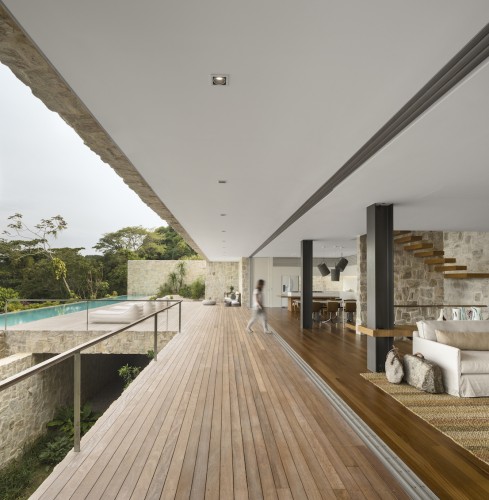 Casa AL, Rio De Janeiro. Progetto di Arthur Casas.