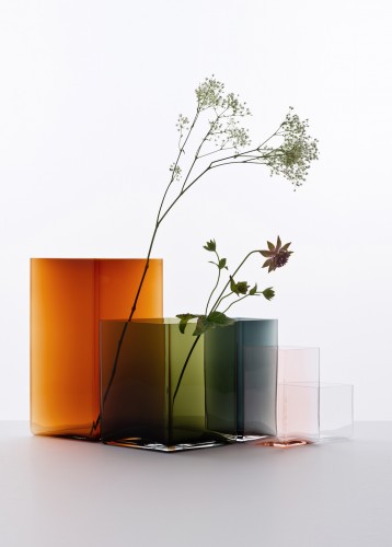 Vasi Ruutu, design di Ronan & Erwan Bouroullec, per iittala, 2014.