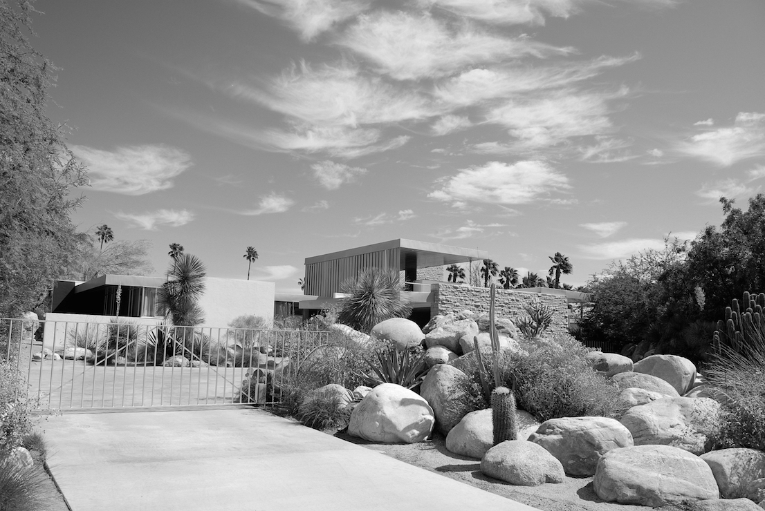 Kaufmann House, Palm Springs, California, designed by Richard Neutra, 1946.