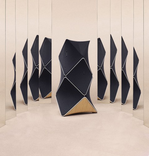 BeoLab 90, design di Frackenpohl Poulheim per Bang & Olufsen.