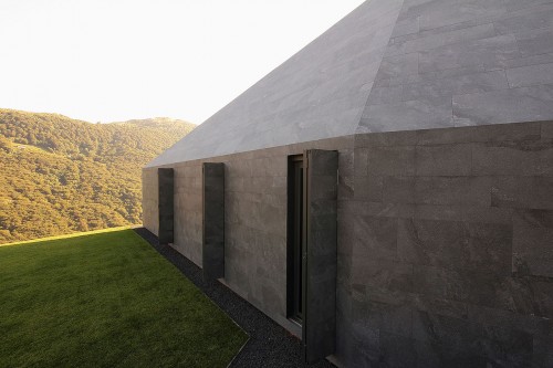 Villa Montebar, Medeglia. Progetto di Jacopo Mascheroni.