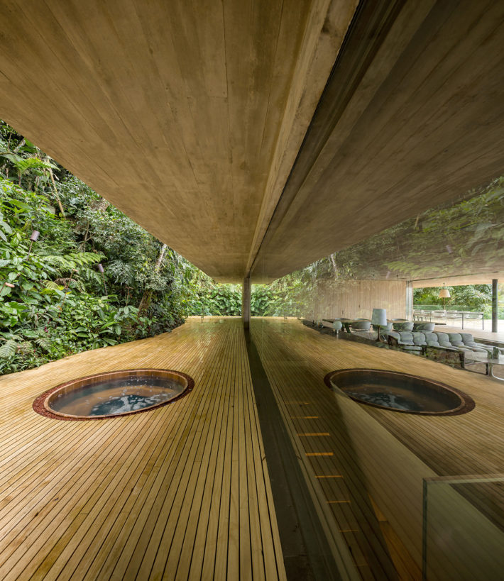 Casa na Mata, Guarujá