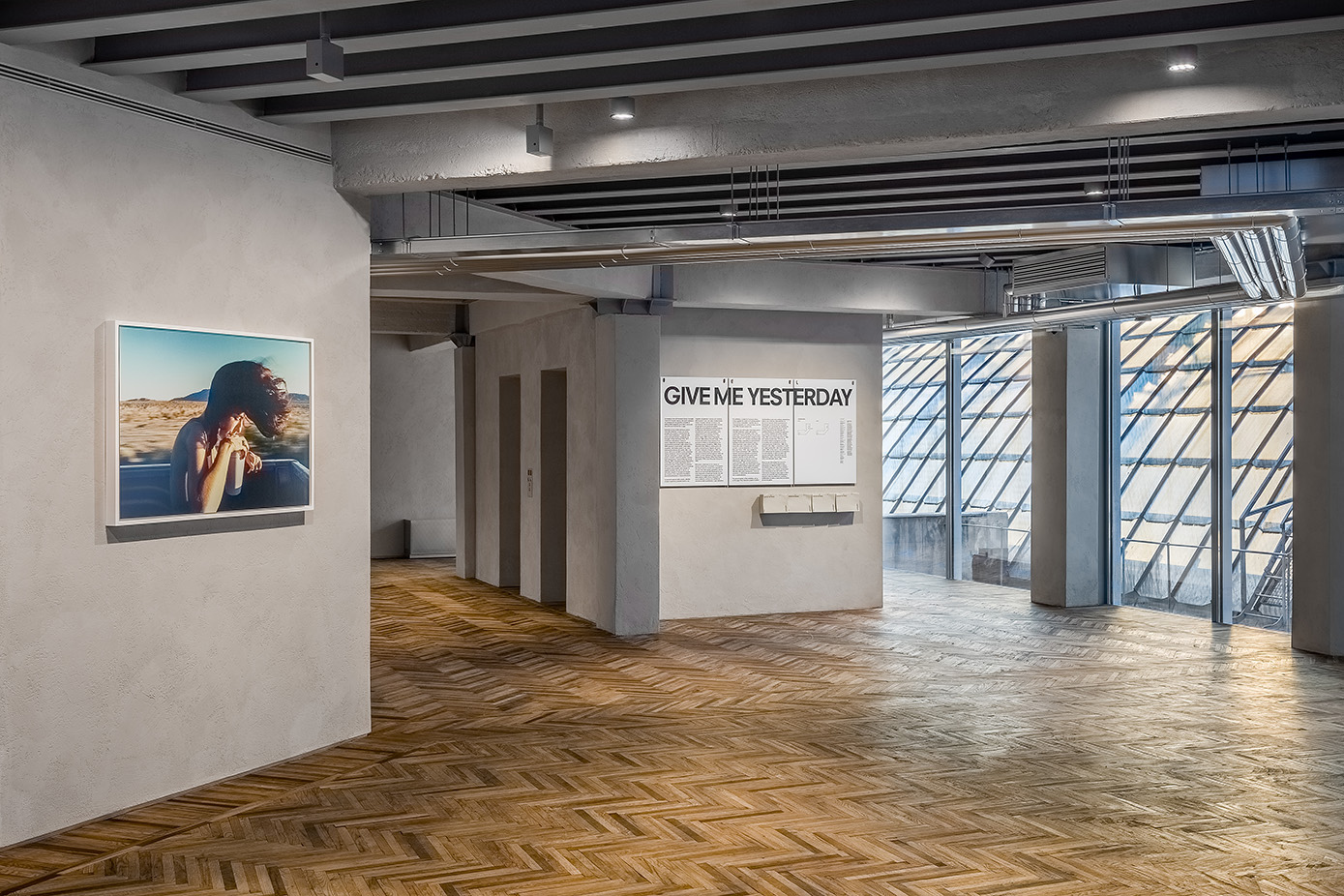 Photo gallery. Пространство l(0,1).