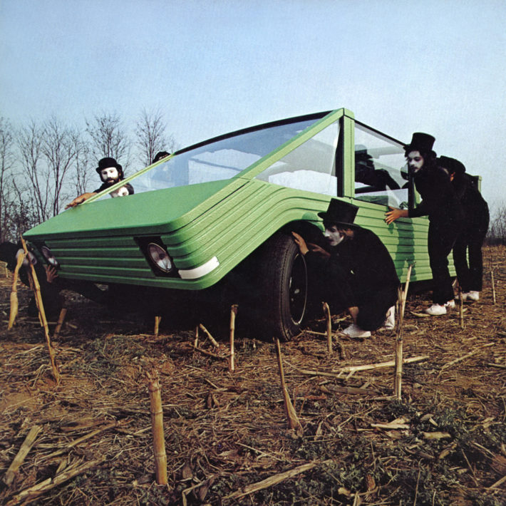 Kar-a-Sutra, spazio-mobile, concept car, progetto per la mostra del MoMA di New York Italy: the New Domestic Landscape, 1972. © Valerio Castelli, Centro Kappa.