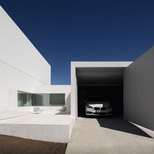 Casa entre la pinada, Paterna. Fran Silvestre Arquitectos.