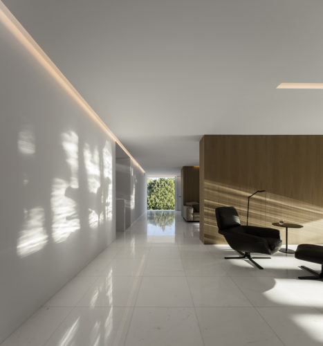 Casa entre la pinada, Paterna. Fran Silvestre Arquitectos.