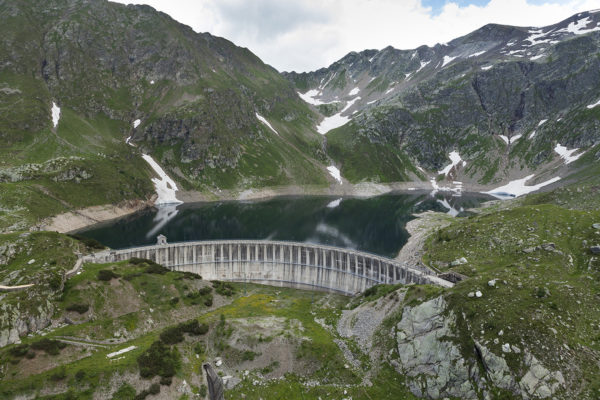 General view of the dam on Lake Publino and reservoir of the Publino plant, in Valtellina, in July 2013. Photo: Andrea Siri / e-motion s.r.l. © Edison Spa.