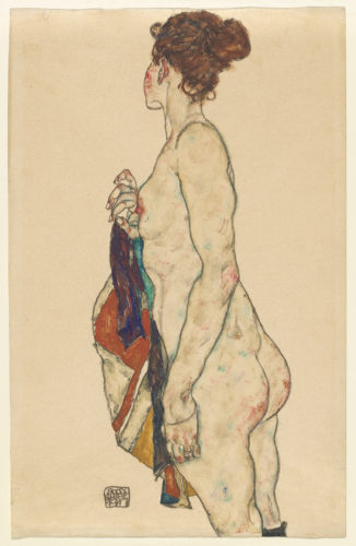 Egon Schiele, Stehender Akt mit Tuch (Standing Nude with a Patterned Robe), 1917. Gouache and black crayon on buff paper. National Gallery of Art, Washington. Gift of The Robert and Mary M. Looker Family Collection, 2016. Picture: Courtesy National Gallery of Art, Washington.