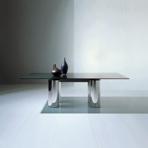 Serenissimo table, Acerbis, 1985. Design: Vignelli 1954-2014, © 2018 Mondadori Electa, Milan, and Beatriz Cifuentes-Caballero.