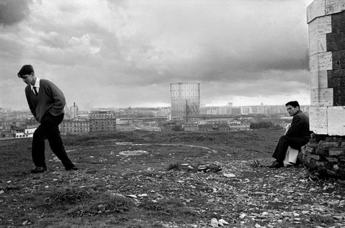 Pier Paolo Pasolini at the “Monte dei Cocci,” Rome, 1960. Photo: Paolo Di Paolo, © Archivio Paolo Di Paolo, Courtesy MAXXI Photography Collection.