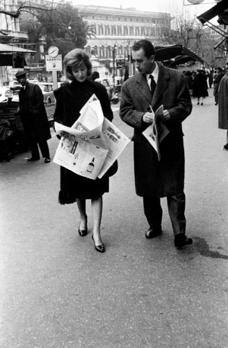 Monica Vitti e Michelangelo Antonioni, Roma, 1958. Foto: Paolo Di Paolo, © Archivio Paolo Di Paolo.