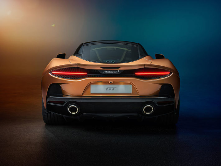 McLaren GT